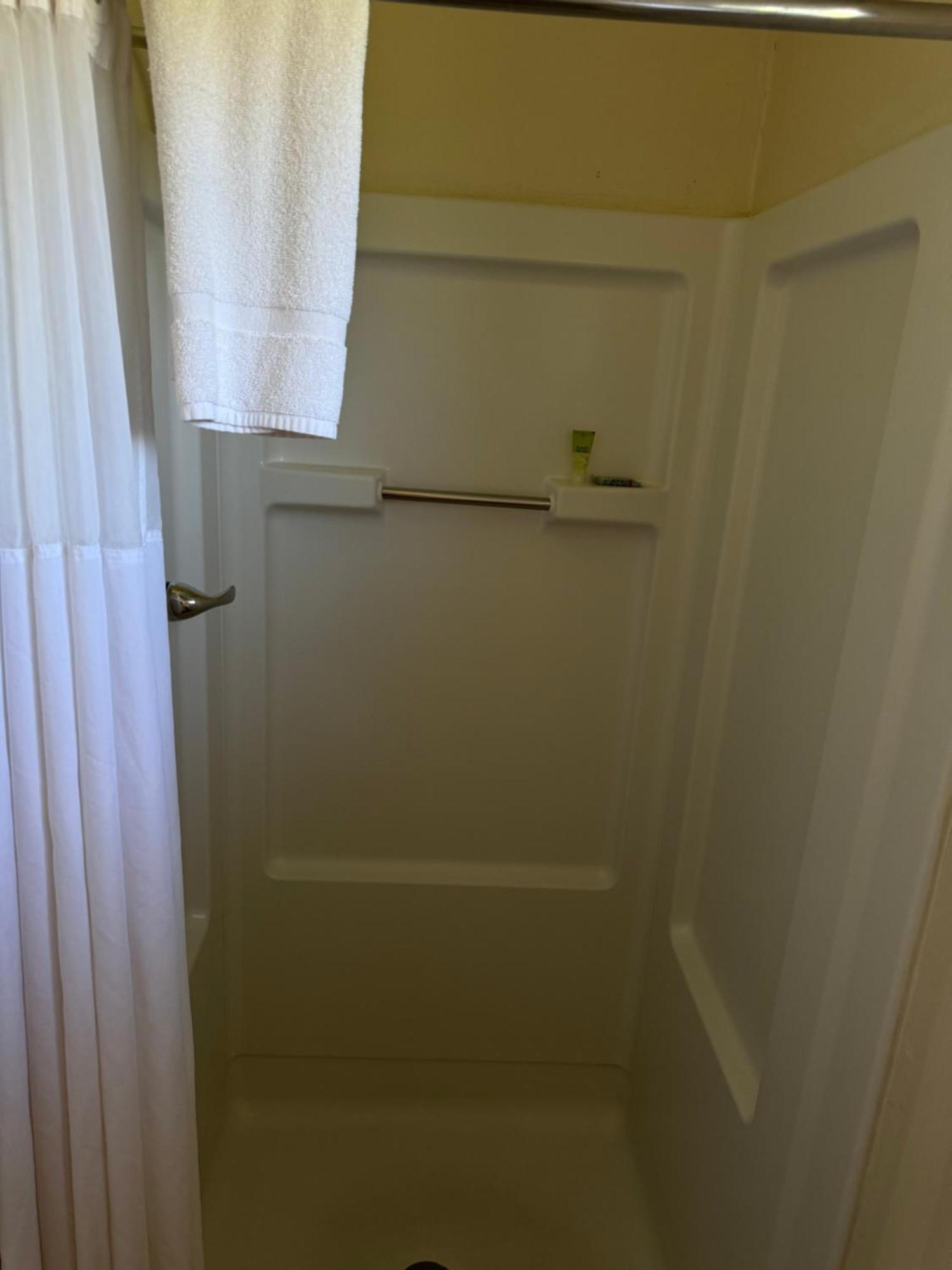 Grant Hills Motel Галена Экстерьер фото