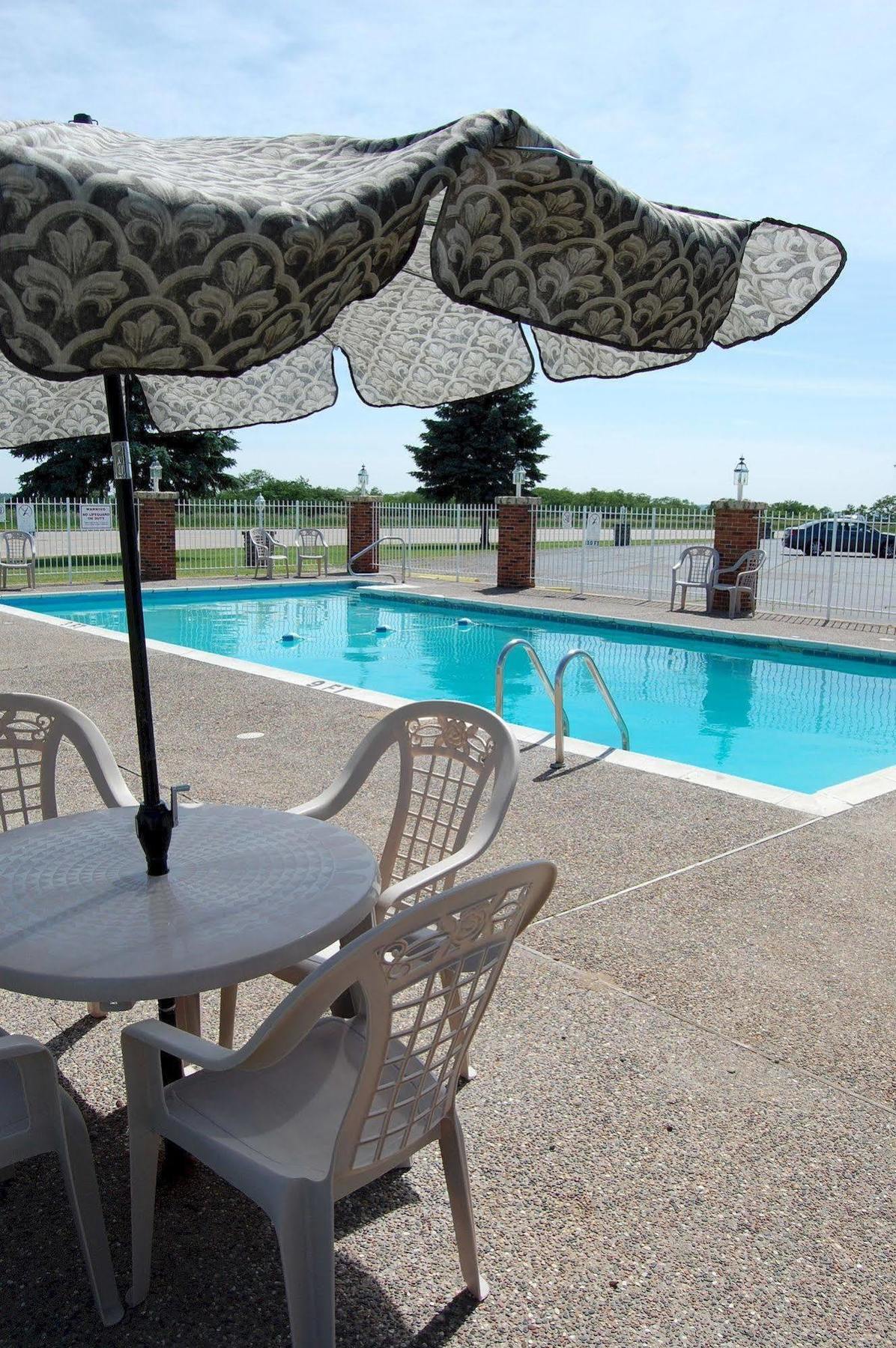 Grant Hills Motel Галена Экстерьер фото